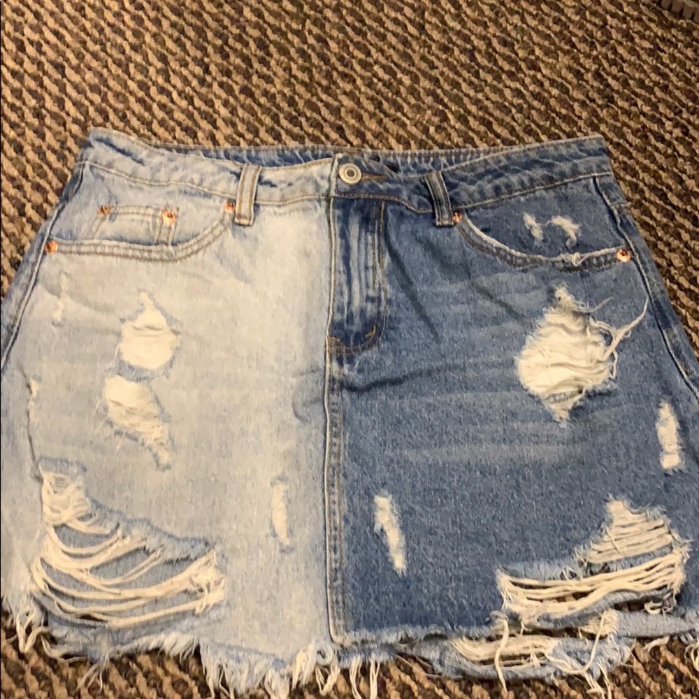 Mini jean skirt